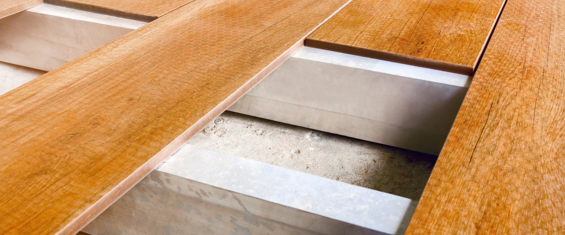 Los Angeles Homeowners: Trust Your Hardwood Flooring To An Experienced Home Contractor
